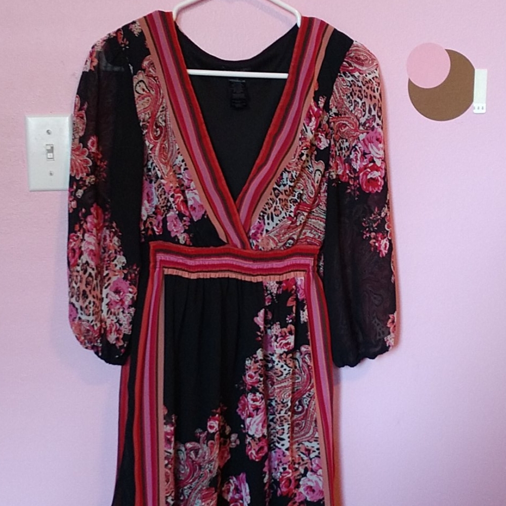 🛍️ 3/$20 Beautiful flower Kimono inspired dress